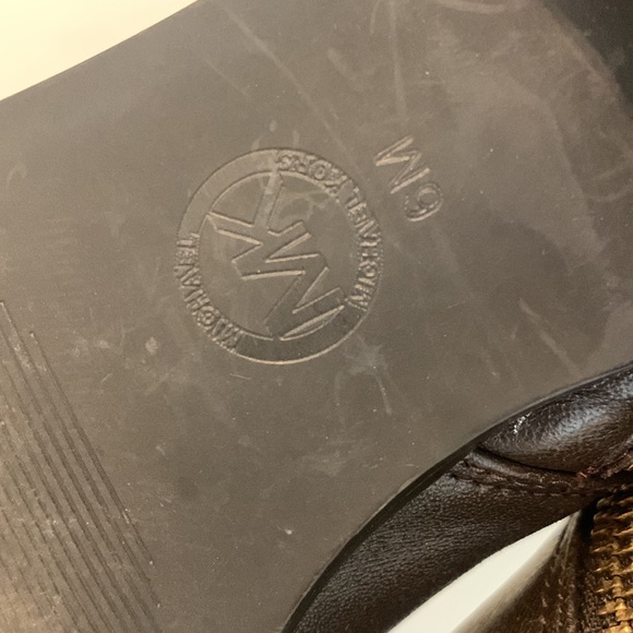 Michael Kors Brown Leather Tall Boots - size 6 - like new! - Picture 13 of 14